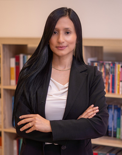 Andrea Menza Gasca Asistente Administrativa